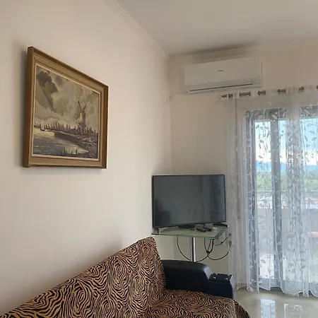 Main Seaview Apartament Orikum